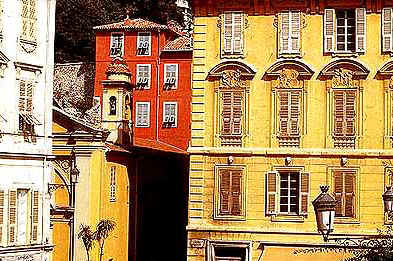 nice3.jpg (32030 bytes)